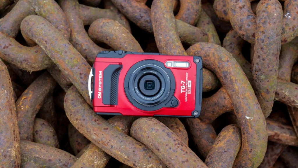 The Best Camera for Hiking: A Detailed Review for Adventurous Souls